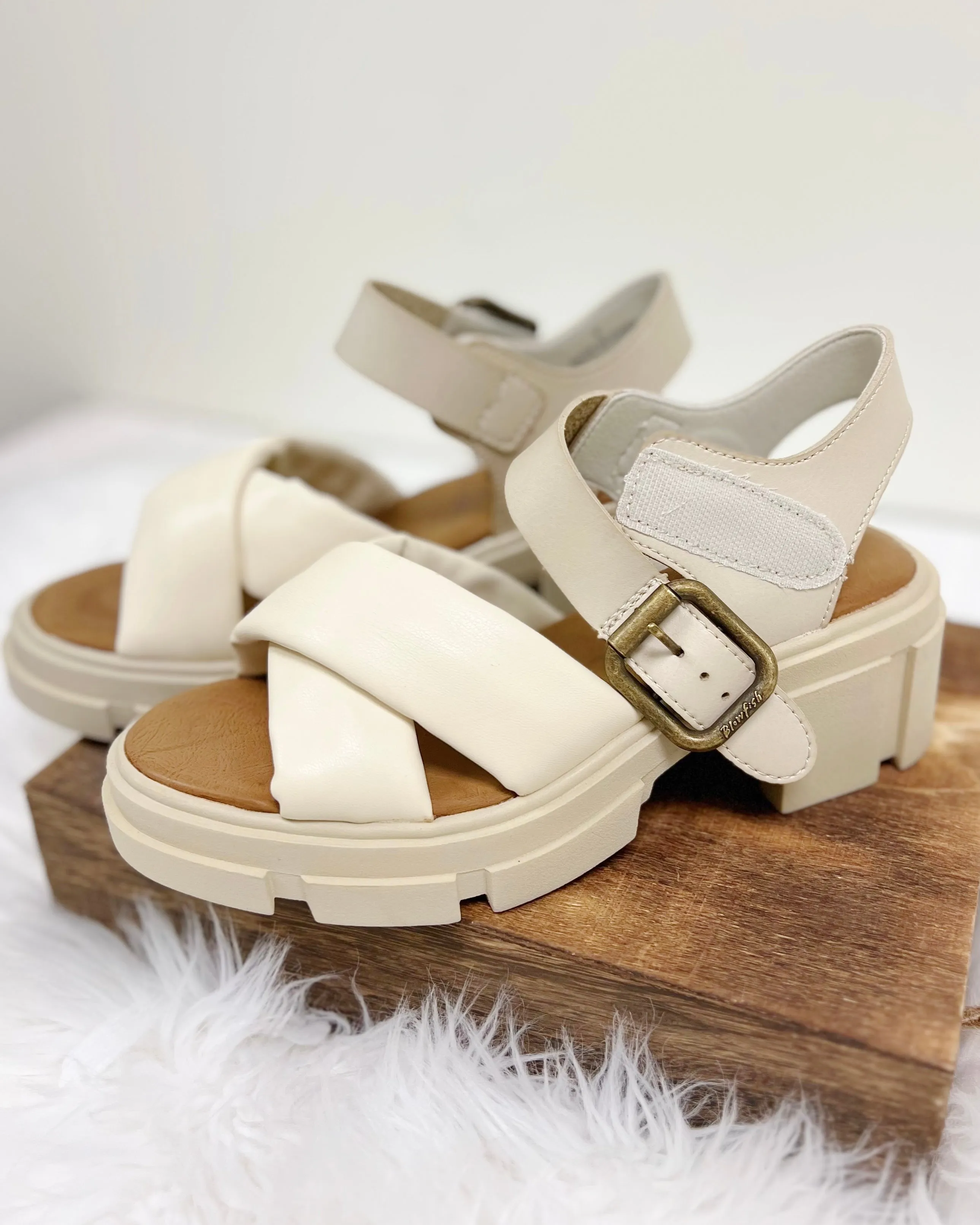 Blowfish Comilla Sandal in Soft Cloud FINAL SALE