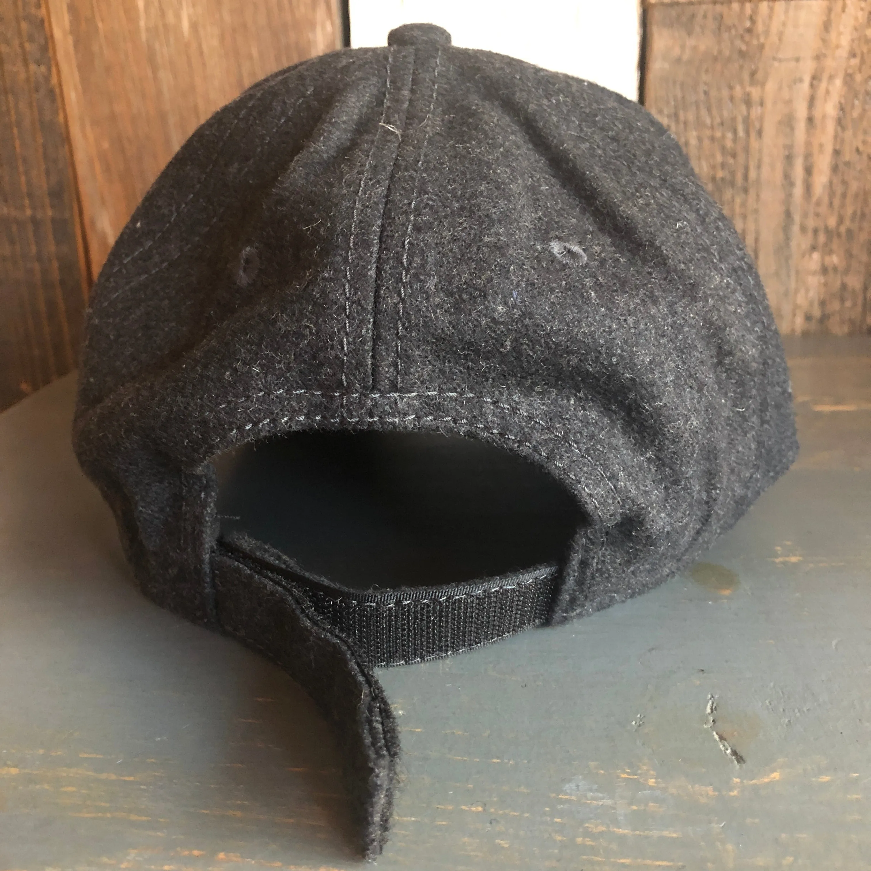 Hermosa Beach SURFING GRIZZLY BEAR 5 Panel Low Profile Melton Wool Blend Baseball Cap with Velcro Closure - Heather Black