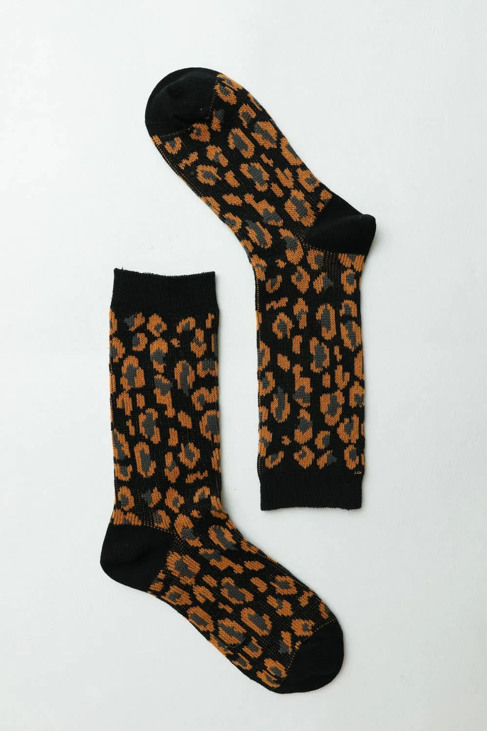  Soft Animal Print Leopard Knit Socks  Perfect for Winter